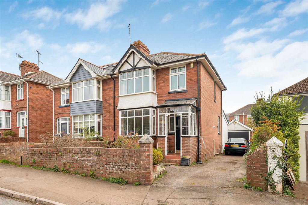 Property photo 1 of 23 Front.Jpg