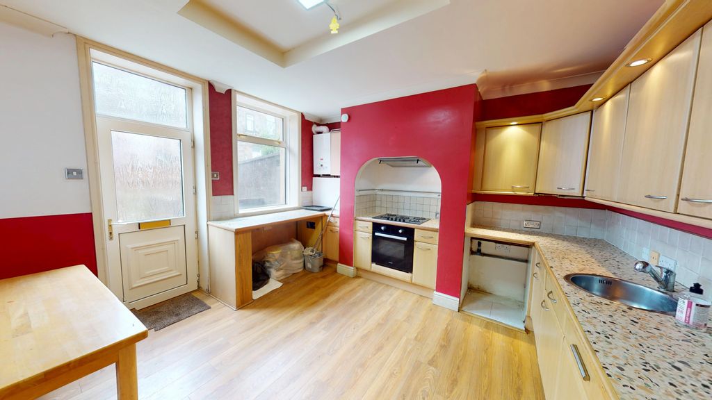 Property photo 2 of 8 Devonshire-Street-05182026_101557