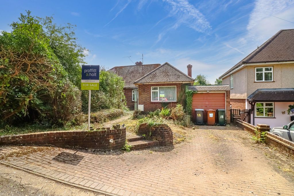 Property photo 1 of 11