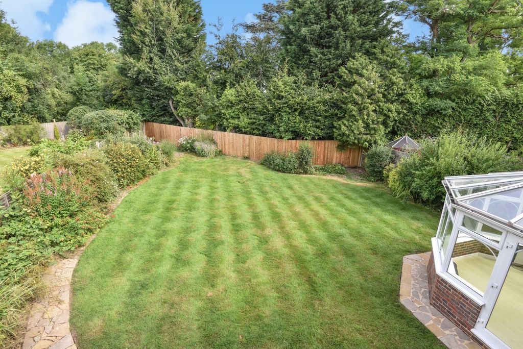 Property photo 3 of 20