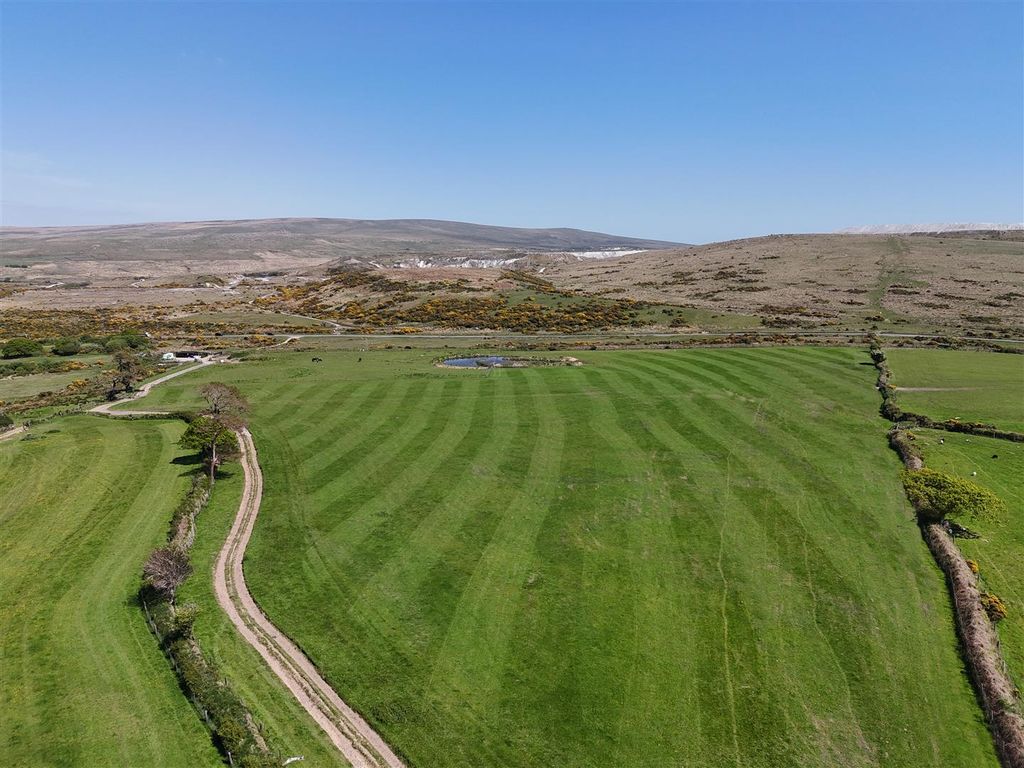 Property photo 2 of 10 The Land