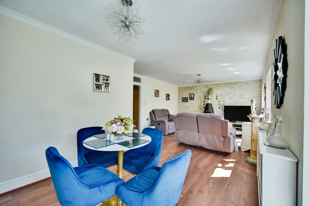 Property photo 3 of 19 Open Plan Lounge &amp; Dining View
