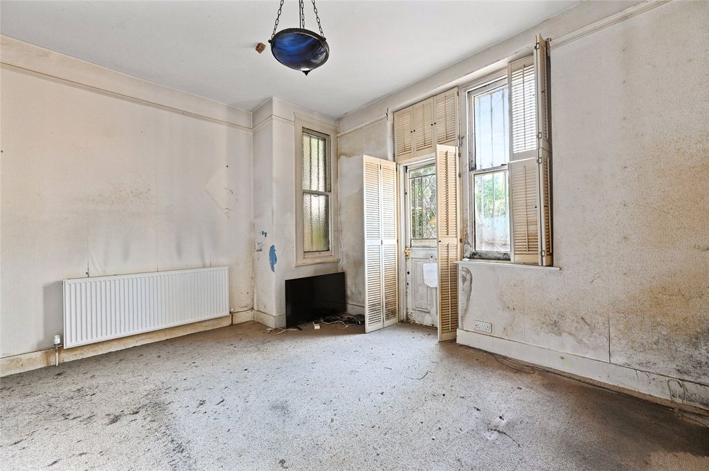 Property photo 2 of 10 Picture No. 06