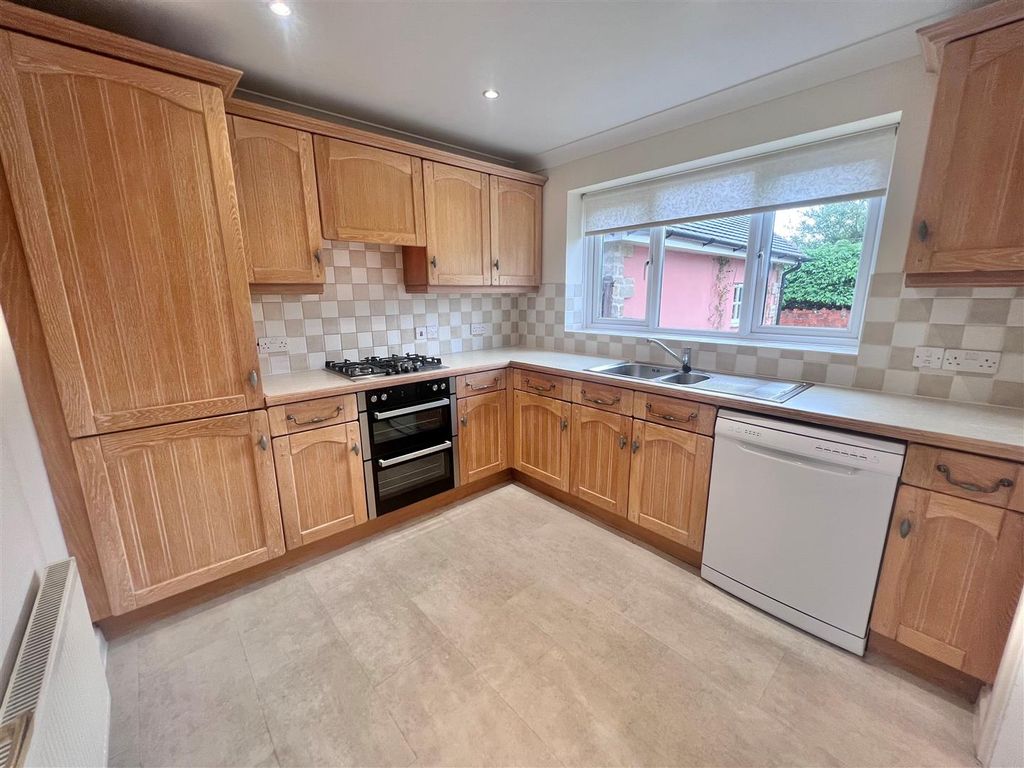 Property photo 2 of 13 Kitchen 1.Jpg