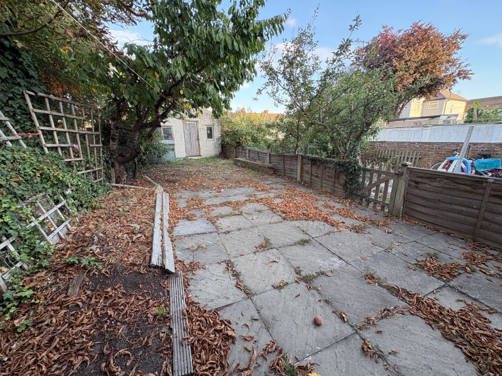 Property photo 3 of 8 Media-1757104419361-72320659