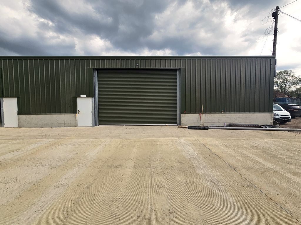 Property photo 1 of 7