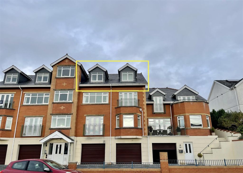 Property photo 1 of 11 Img_4944.Jpeg