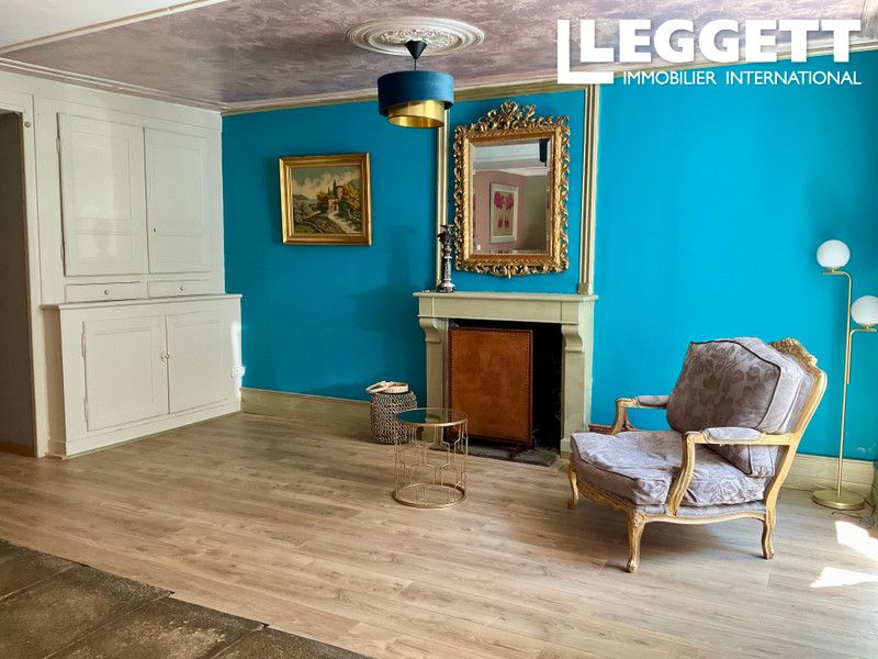 Property photo 2 of 10