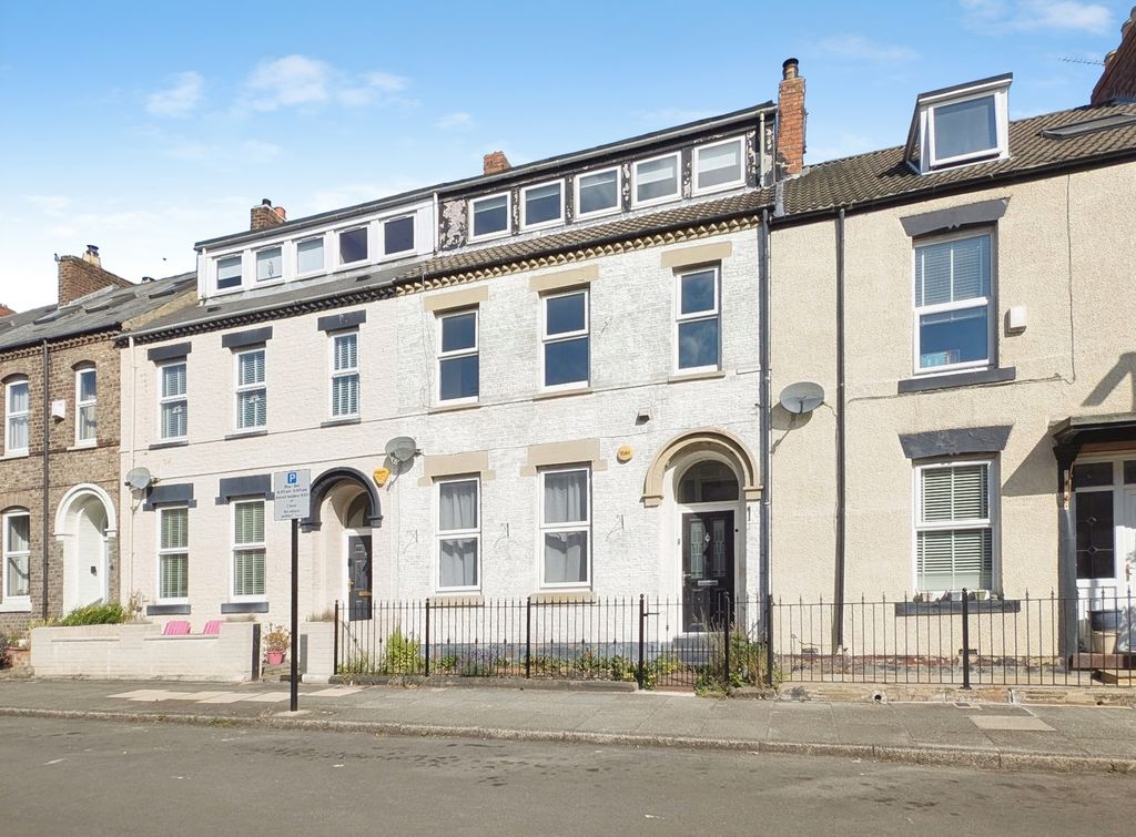 Property photo 1 of 14 Pbox-Img.Jpg