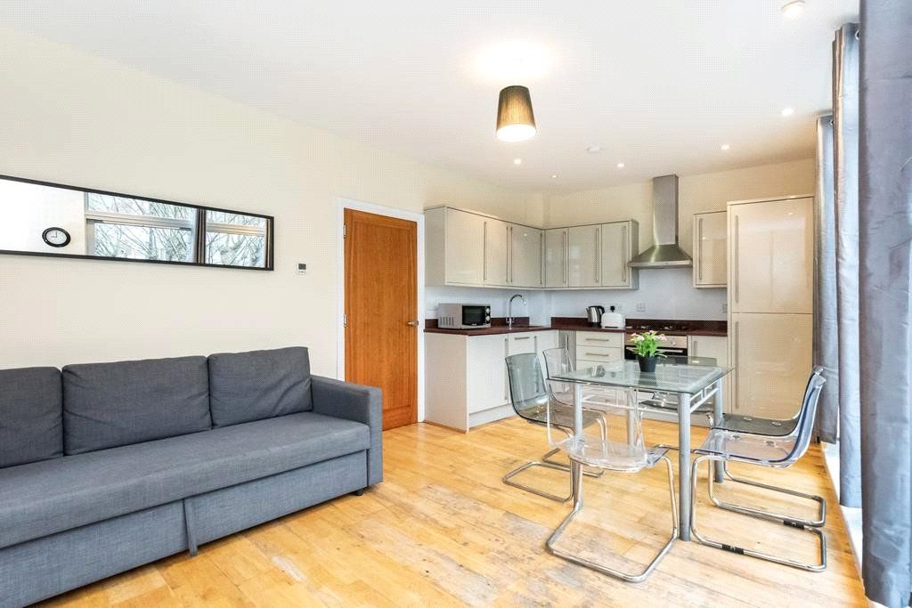 Property photo 1 of 10 Picture No. 02
