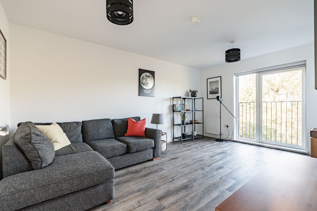 Property photo 2 of 18 Property Image 2