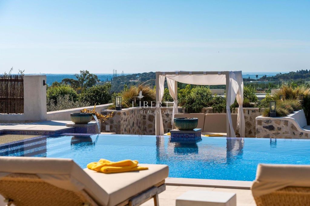 Property photo 3 of 30