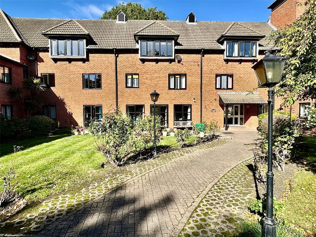 Property photo 1 of 10 Picture No. 05