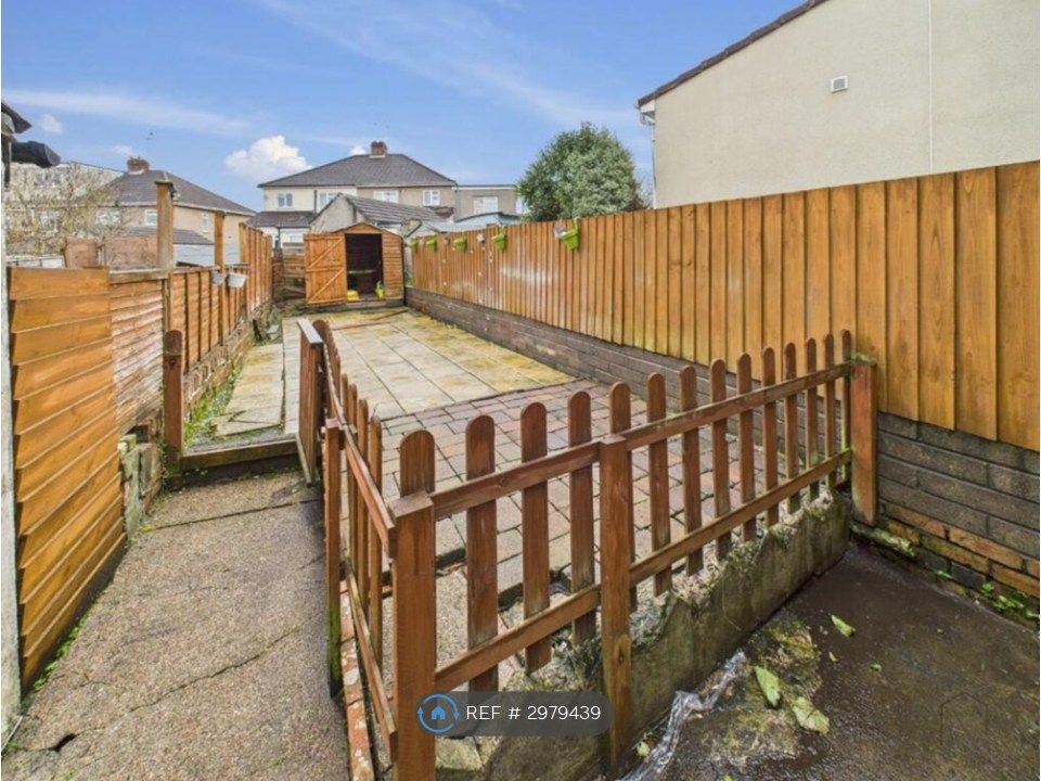 Property photo 3 of 15