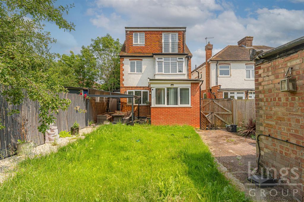 Additional image 24 of 4 bed detached house for saleFirtree Walk, Enfield EN1
