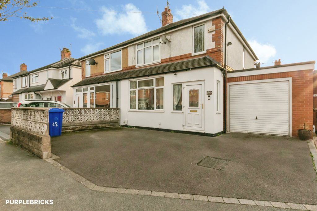 Property photo 1 of 25