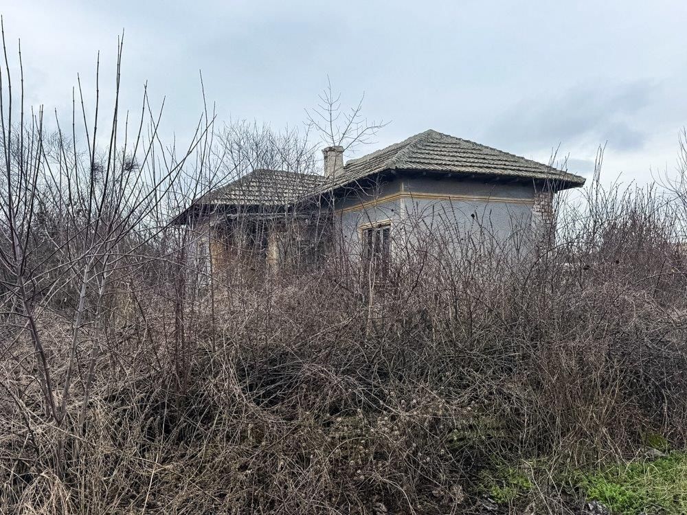 Property photo 3 of 4