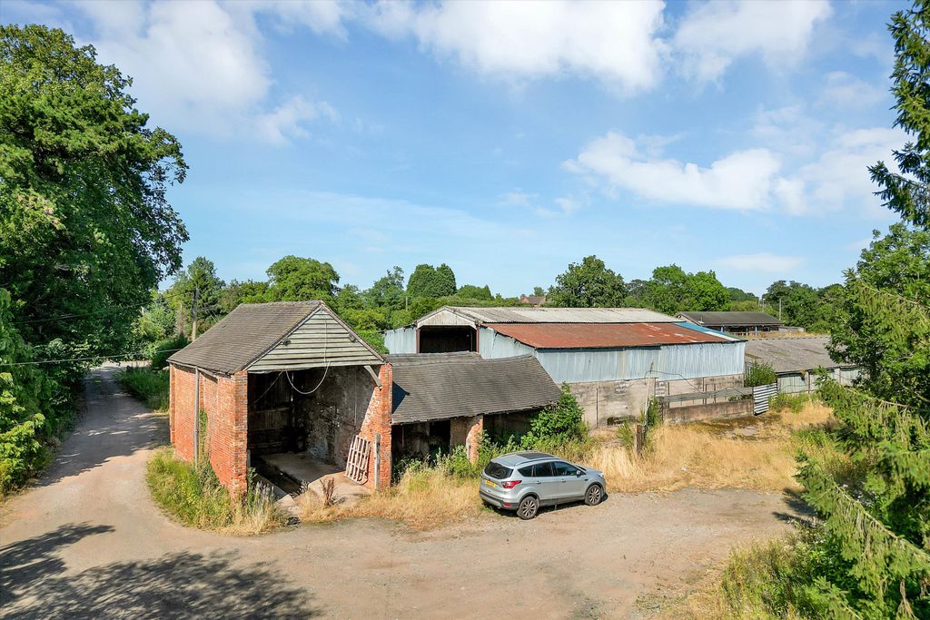 Property photo 2 of 16 Image