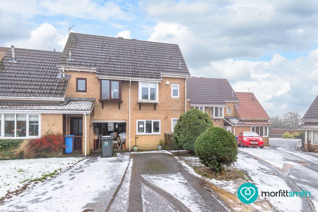 Property photo 2 of 16