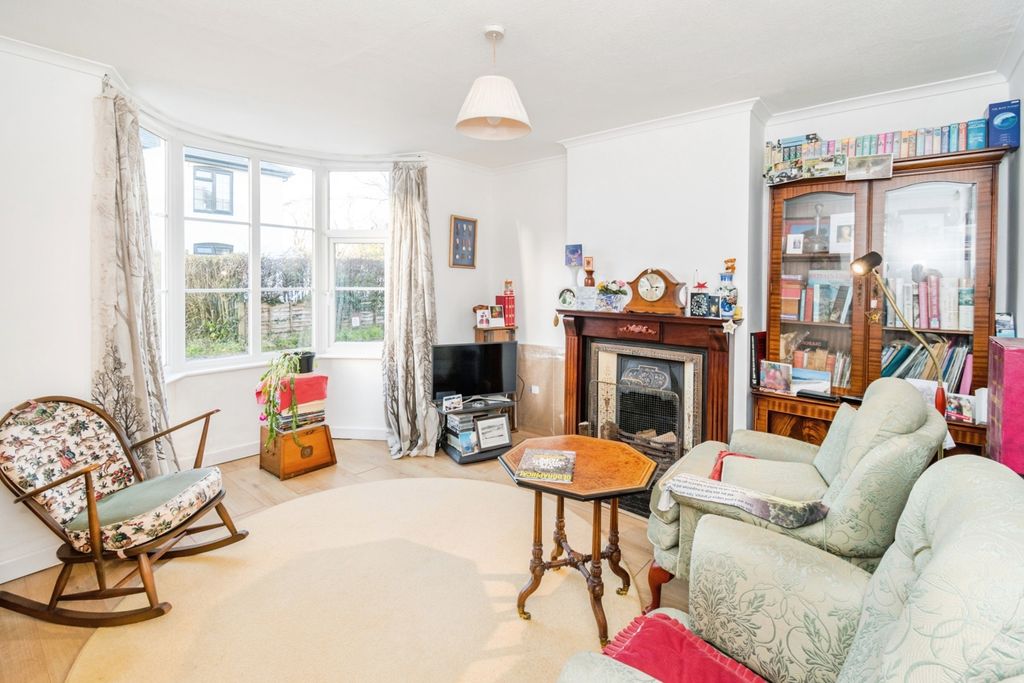 Property photo 2 of 16 Pbox-Img.Jpg