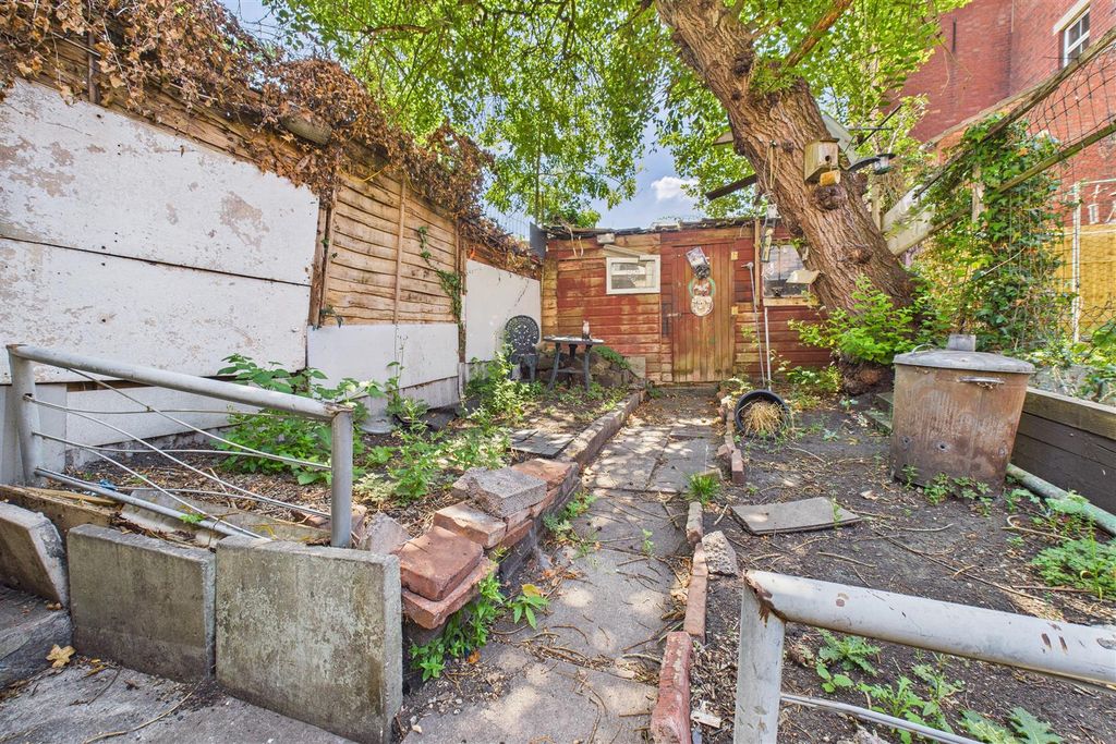 Property photo 3 of 27 306 Church Road, St. George, Bristol Bs5 8Aj | Fre