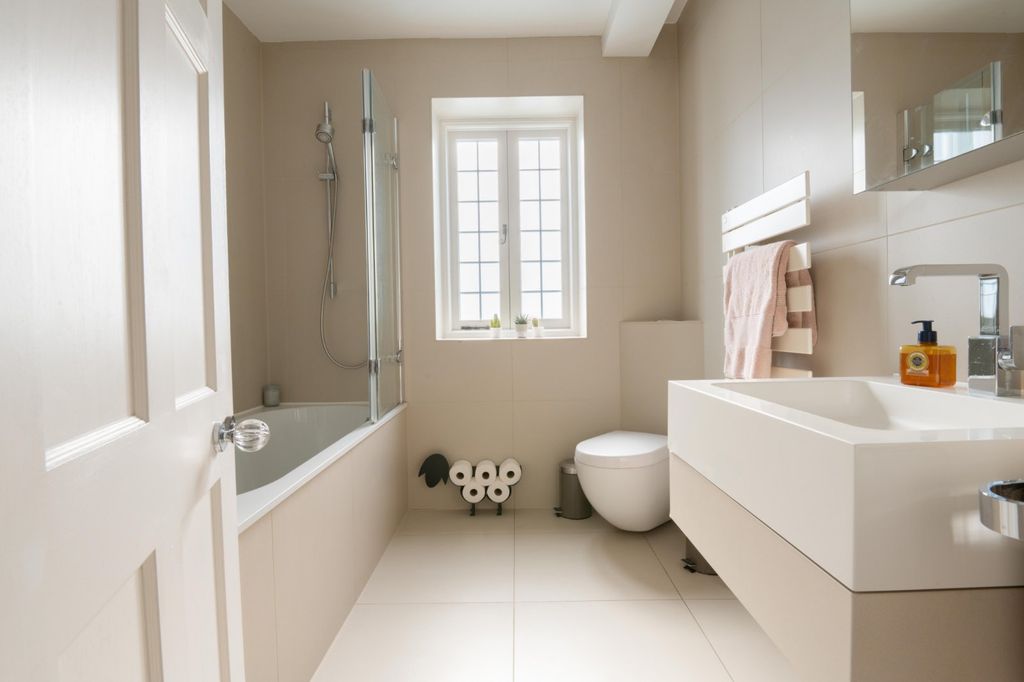 Additional image 12 of 5 bed detached house for saleFerry Road, Bray, Maidenhead, Berkshire SL6