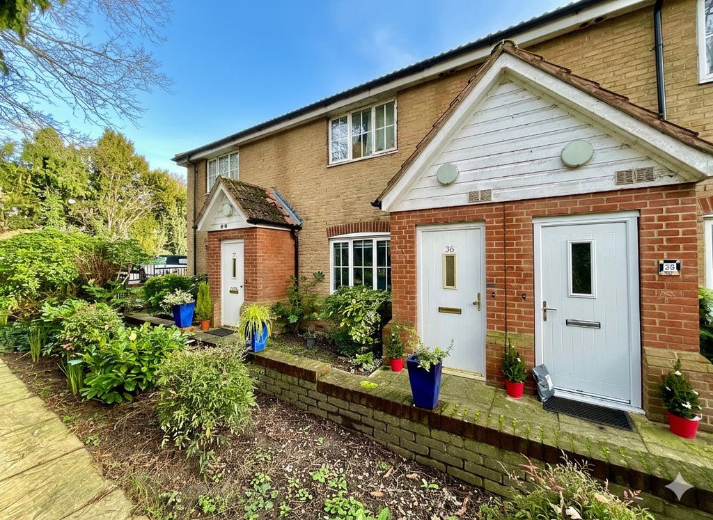 Property photo 1 of 10 4817580