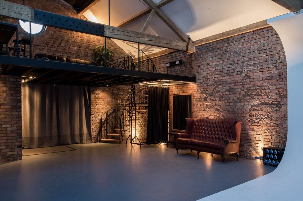 Property photo 1 of 5