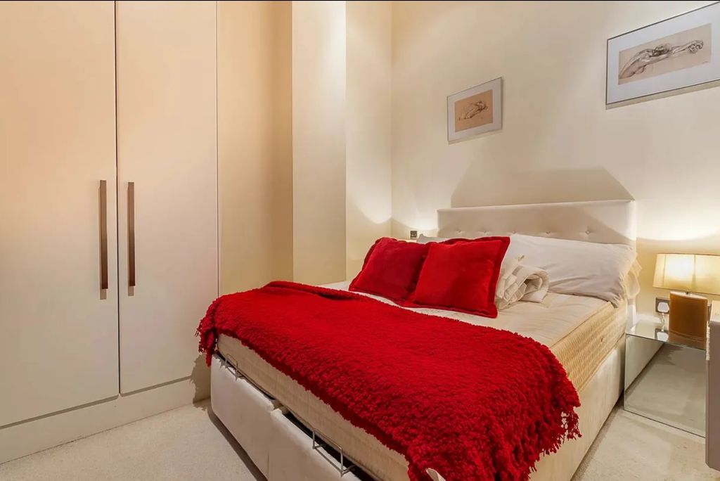 Property photo 3 of 9