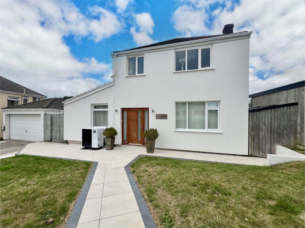 Property photo 1 of 41 St Margarets Road