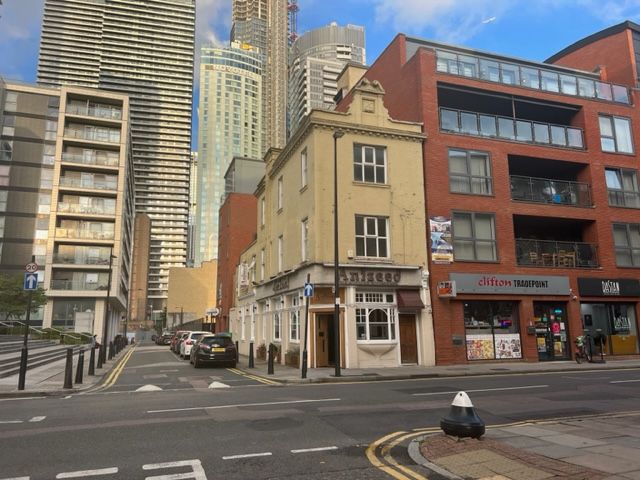 Property photo 1 of 7