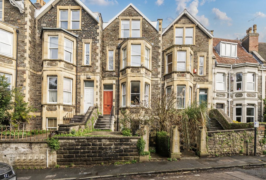 Property photo 1 of 10 1429424-22-69B3Fc...