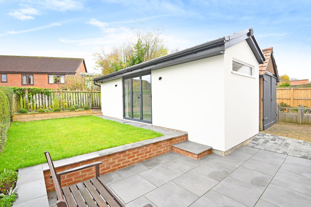 Property photo 2 of 15