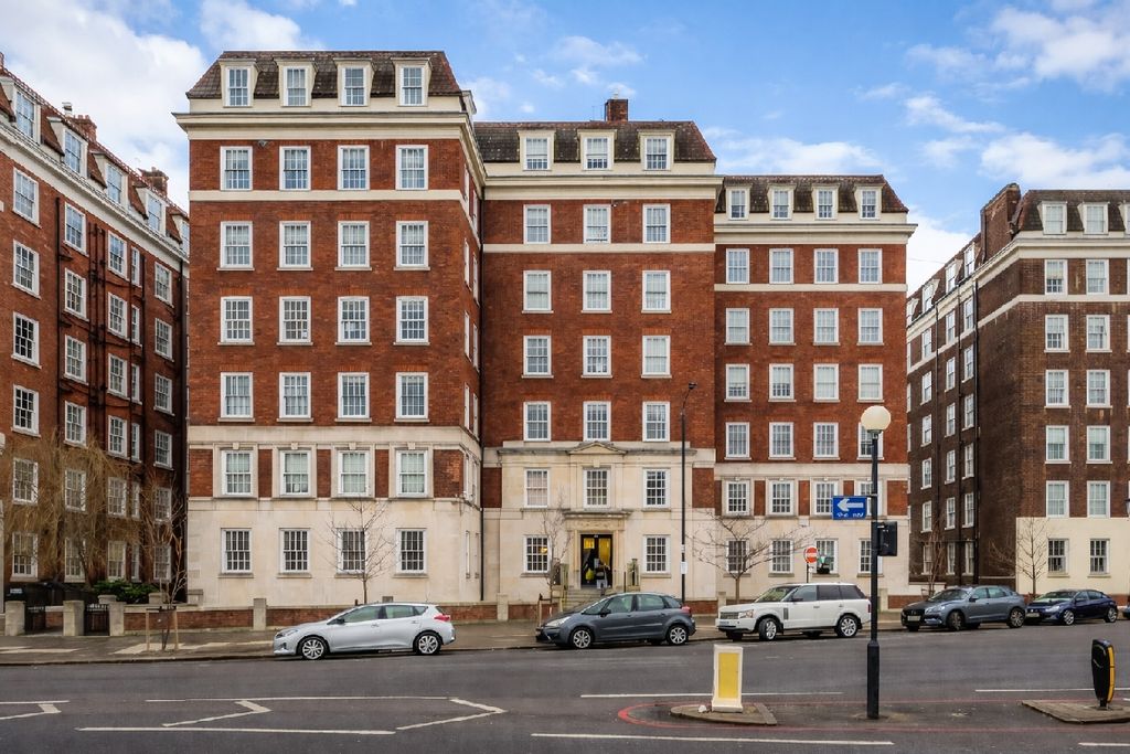 Property photo 1 of 17 Photo 0