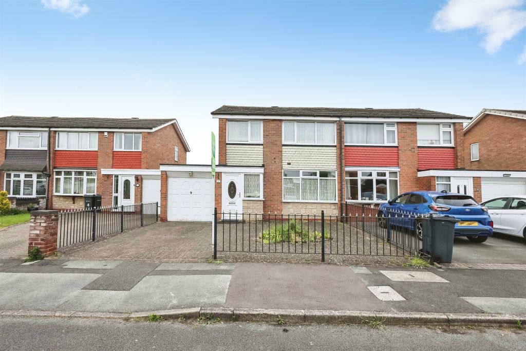 Property photo 1 of 12