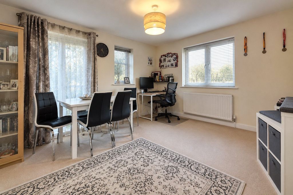 Property photo 2 of 11 Picture No. 09