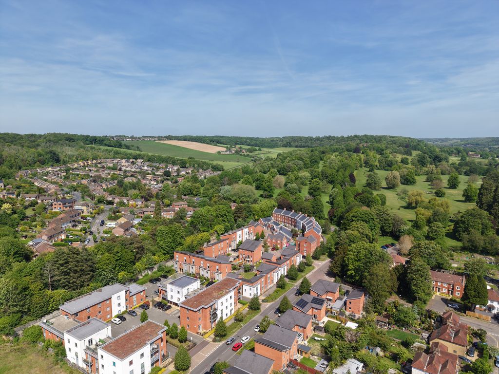 Property photo 1 of 13 Dji_Fly_20260522_105804_0192_1779460022959_Photo.Jpg