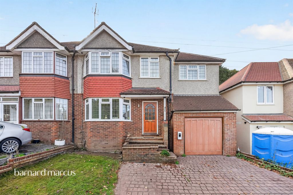 Property photo 1 of 22