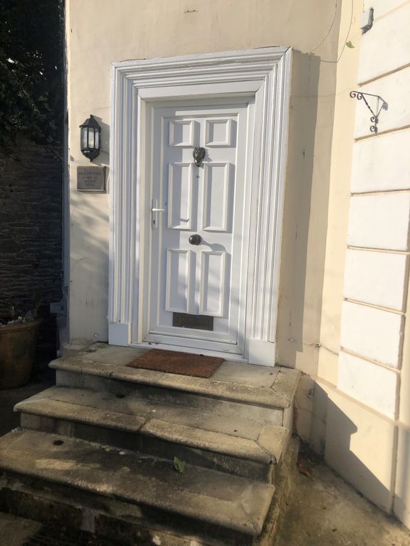 Property photo 1 of 4 Front Door