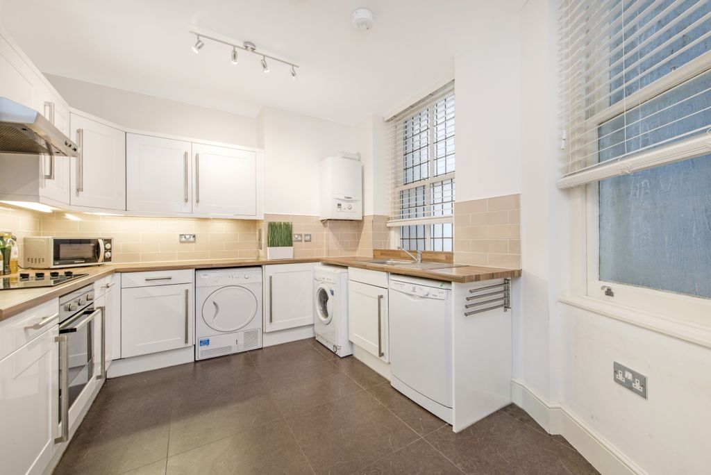 Property photo 2 of 15 Image