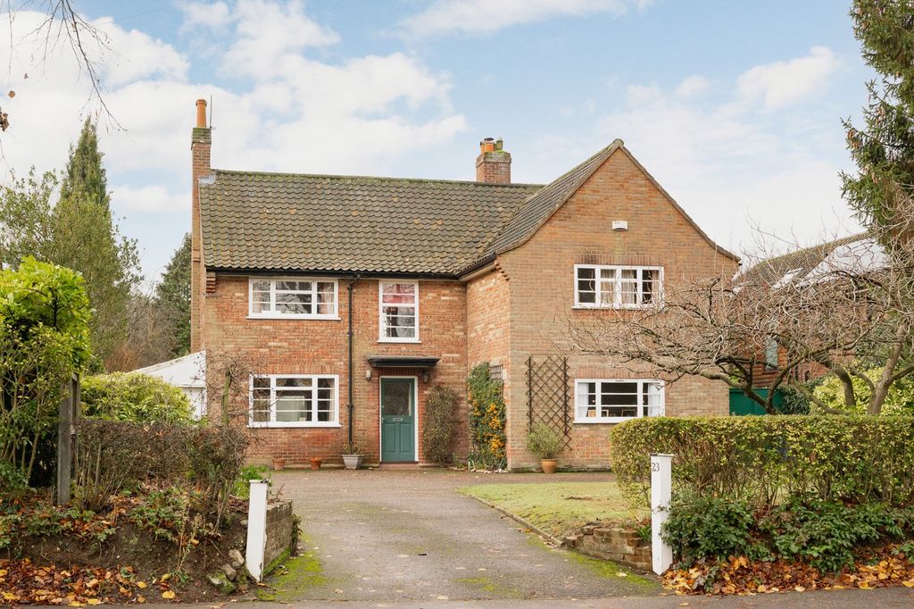 Property photo 1 of 17 Picture No. 24