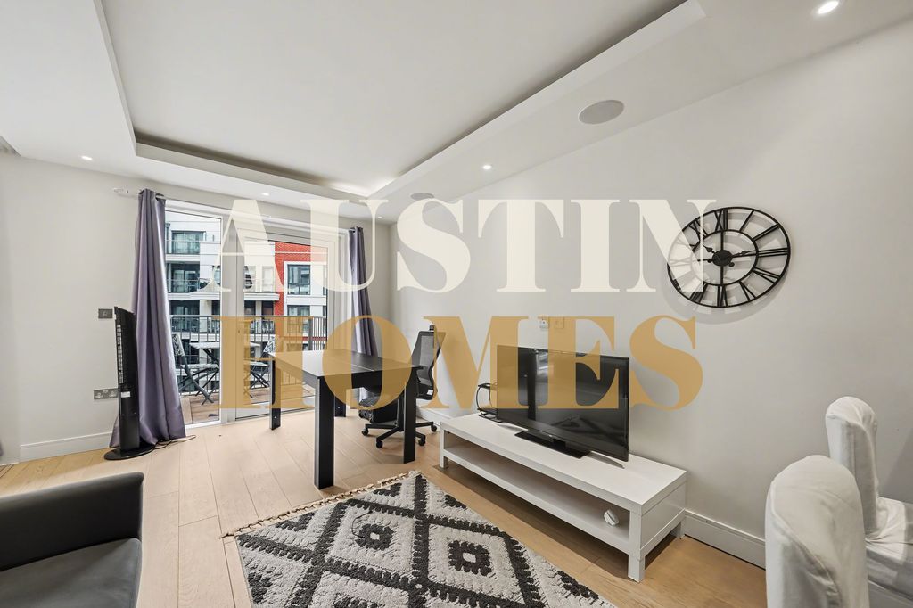 Property photo 2 of 12