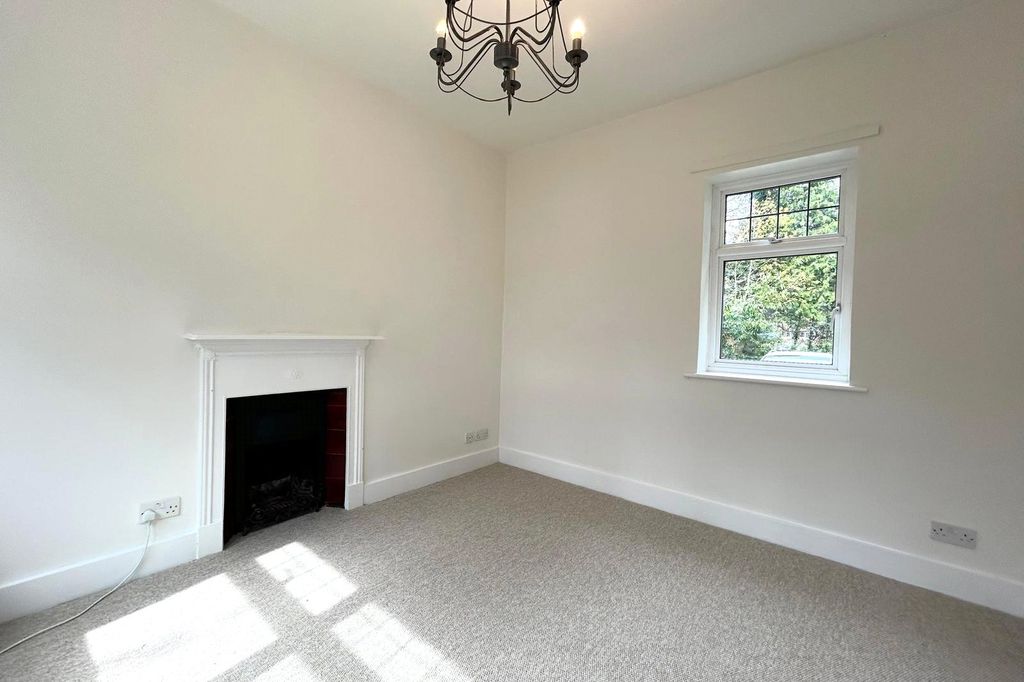 Property photo 3 of 15 Picture No. 17