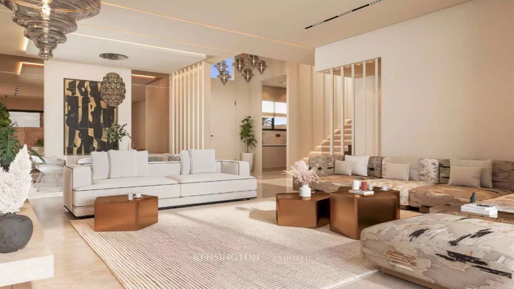 Property photo 2 of 22