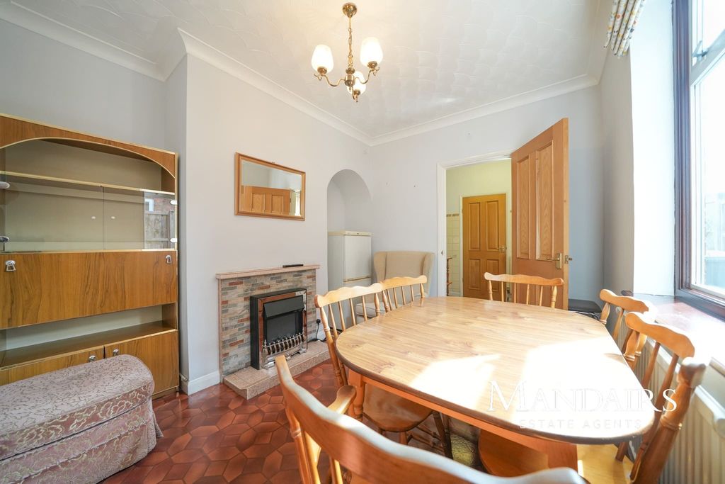 Property photo 1 of 25