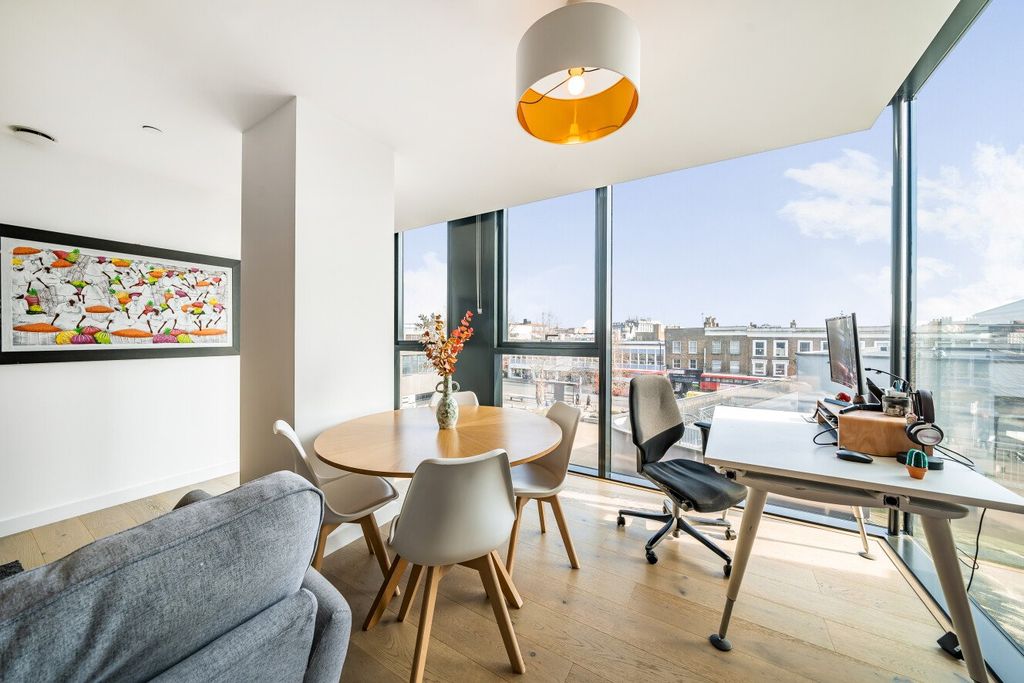 Property photo 1 of 14 Picture No. 04