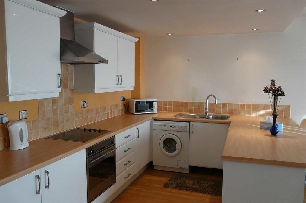 Property photo 3 of 5 Picture No. 05