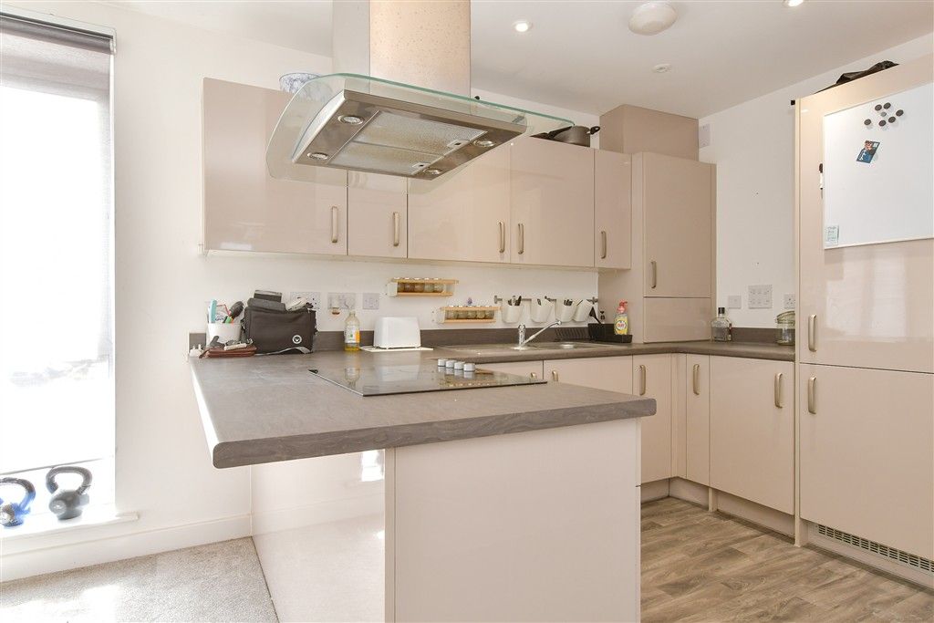 Property photo 2 of 9 Kitchen/Lounge/ Dining Area