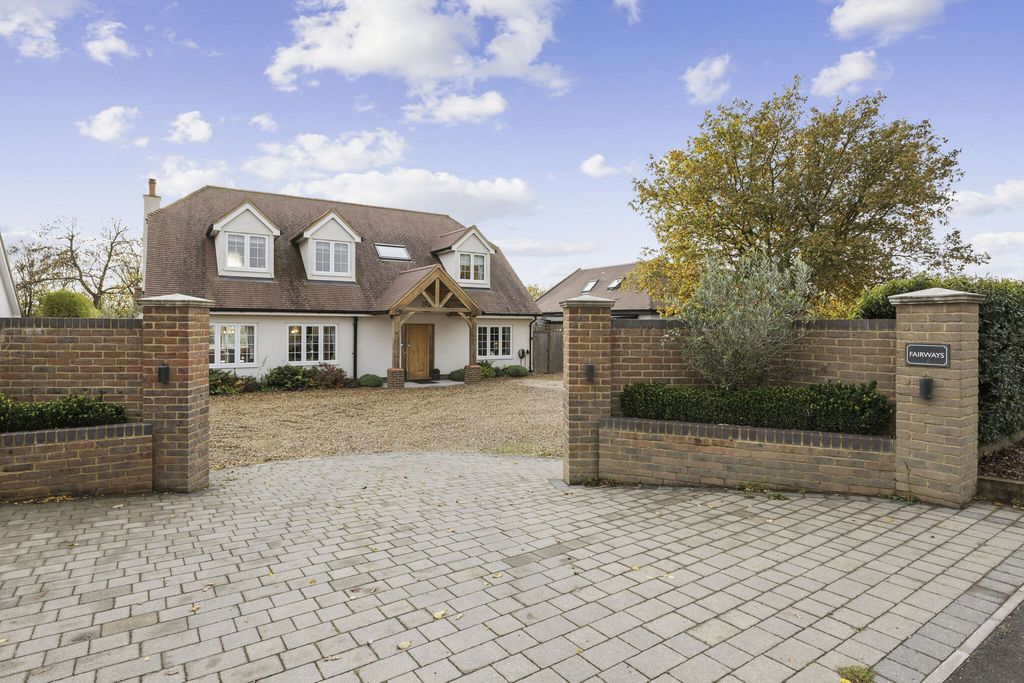 Property photo 1 of 18