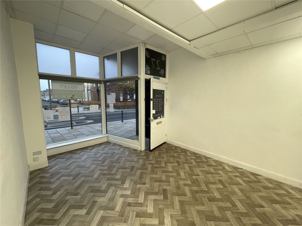 Property photo 2 of 5 Picture No. 04